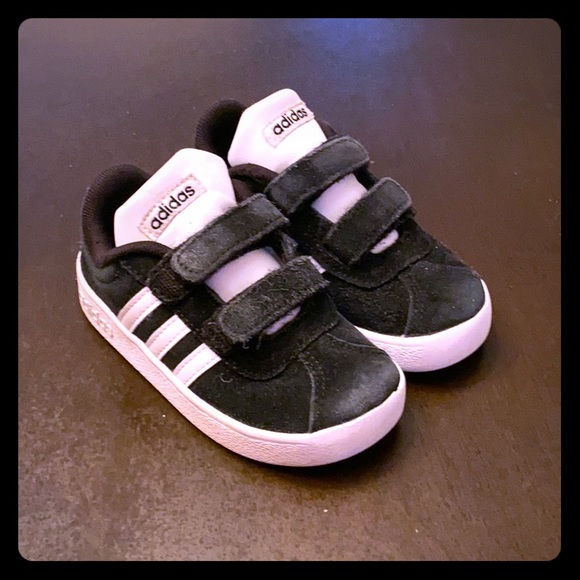 adidas kids velcro shoes